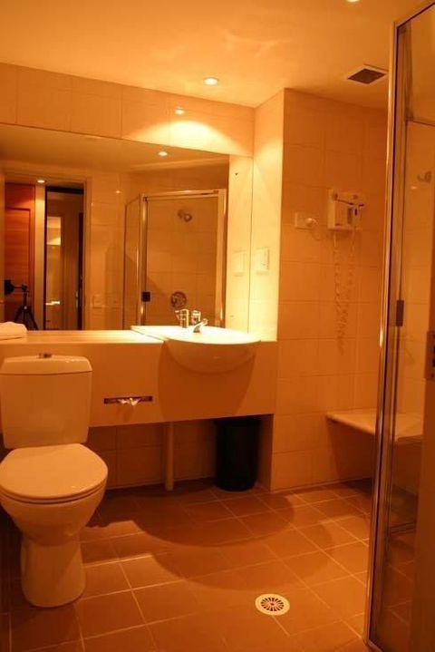 Kingsford Smith Motel - Great Ocean Road Tourism 9