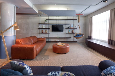 Zara Tower Serviced Apartments - Great Ocean Road Tourism 3