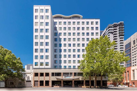 Radisson on Flagstaff Gardens Melbourne - Great Ocean Road Tourism 0