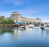 Shangri-La Hotel The Marina - Great Ocean Road Tourism