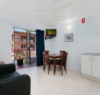 Cairns City Palms - Great Ocean Road Tourism
