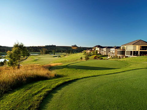 Yarra Valley Lodge - Great Ocean Road Tourism 1