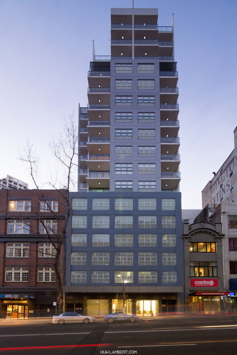 Zara Tower Serviced Apartments - Great Ocean Road Tourism 0