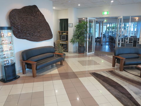 Cairns Sheridan Hotel - Great Ocean Road Tourism 2