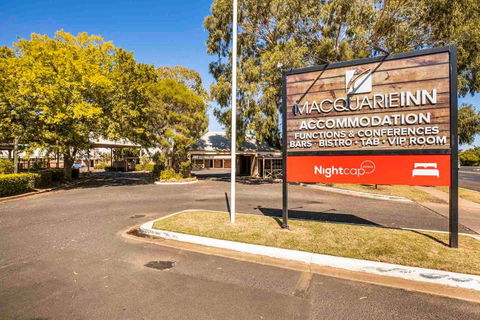 Macquarie Inn - Great Ocean Road Tourism 0