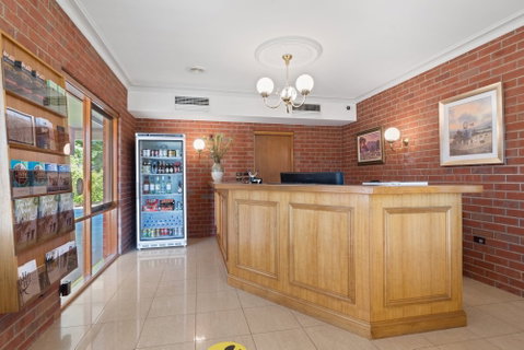 Burke & Wills Motor Inn - Great Ocean Road Tourism 5