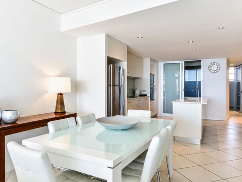 Grand Mercure Apartments Bargara - Great Ocean Road Tourism 3