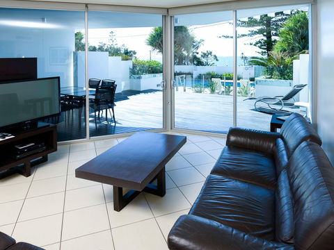 Grand Mercure Apartments Bargara - Great Ocean Road Tourism 8