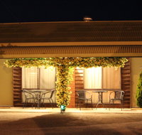 Riverland Motel