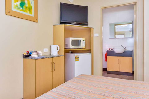 Econo Lodge Karratha - Great Ocean Road Tourism 11