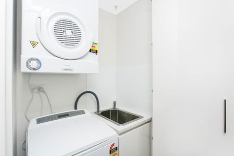 Astra Canberra Manhattan - Great Ocean Road Tourism 16