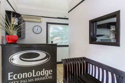 Econo Lodge City Palms Brisbane - Great Ocean Road Tourism 1