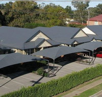 Francis Phillip Motor Inn  The Lodge