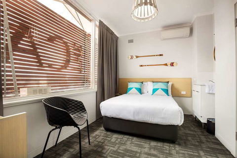Caringbah Hotel, A NightCap Hotel - Great Ocean Road Tourism 2