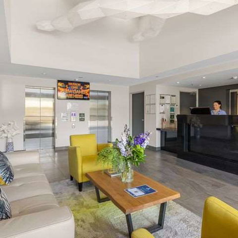 H On Mitchell Apartment Hotel - Great Ocean Road Tourism 0