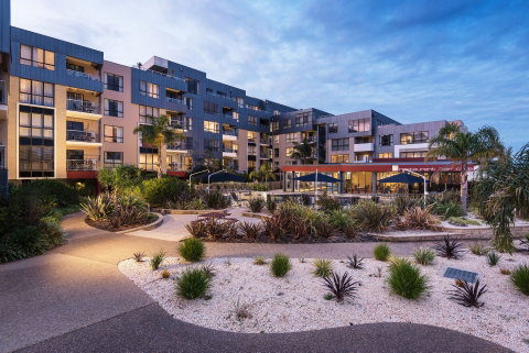 Esplanade Resort and Spa - Great Ocean Road Tourism 0