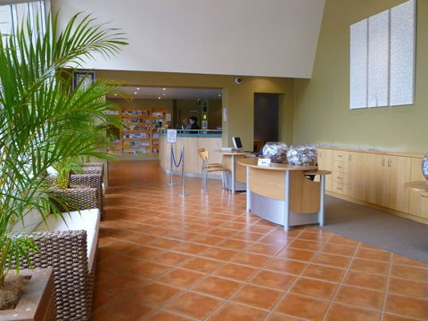 Ocean Beach Resort And Holiday Park - Great Ocean Road Tourism 1