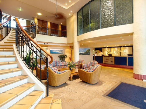 Oaks Calypso Plaza Resort - Great Ocean Road Tourism 1