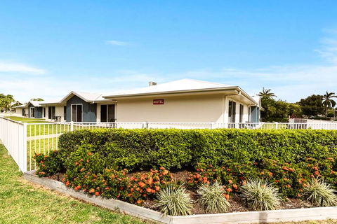 Econo Lodge Beachside - Great Ocean Road Tourism 1