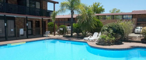 Maclin Lodge - Great Ocean Road Tourism 1