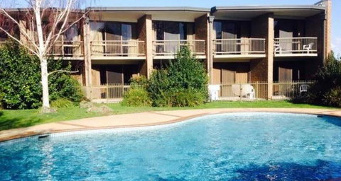 Sandown Regency Motor Inn - Great Ocean Road Tourism 2