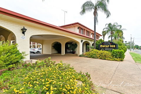 Narrandera Club Motor Inn - Great Ocean Road Tourism 0