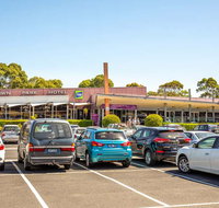 Nightcap at Sandown Park Hotel - Great Ocean Road Tourism