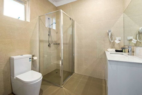 Comfort Inn Dandenong - Great Ocean Road Tourism 11