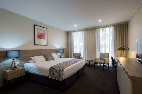 Dingley International Hotel - Great Ocean Road Tourism 5