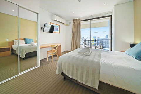 All Suites Perth - Great Ocean Road Tourism 6