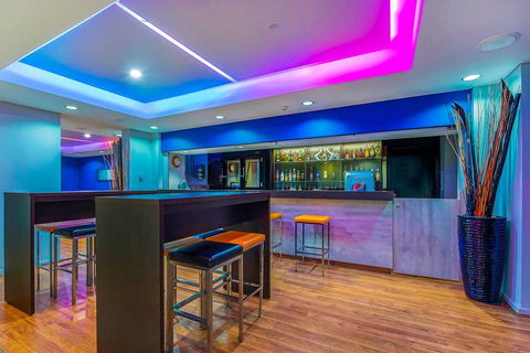 Quality Hotel Ambassador Perth - Great Ocean Road Tourism 11