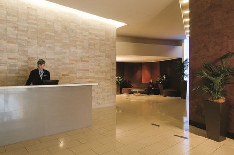 Oaks Casino Towers - Great Ocean Road Tourism 1