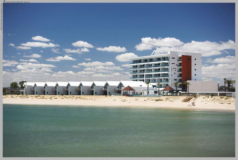 Seashells Resort Mandurah - Great Ocean Road Tourism 0