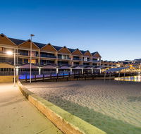Dolphin Quay Apartment Hotel - Great Ocean Road Tourism