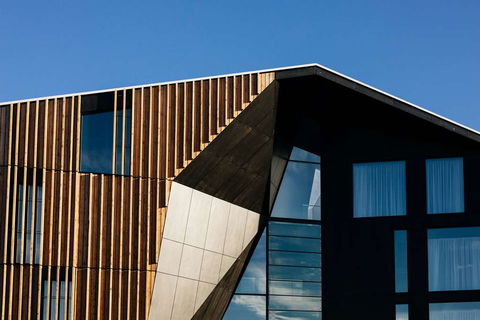 Macq 01 Hotel - Great Ocean Road Tourism 1