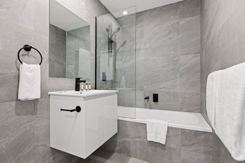 Astra Apartments Parramatta - Skyrise - Great Ocean Road Tourism 11