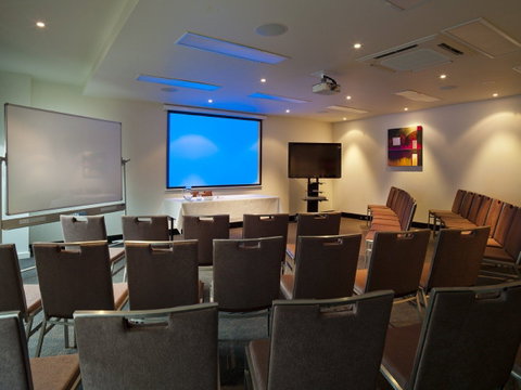Quest Cheltenham Serviced Apartments - Great Ocean Road Tourism 9