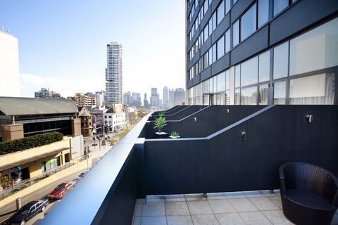 Larmont Sydney by Lancemore - Great Ocean Road Tourism 11