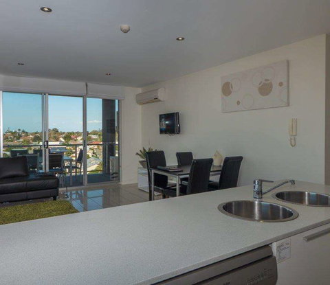 The Chermside Apartments - Great Ocean Road Tourism 1