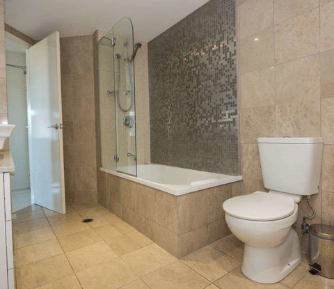 The Chermside Apartments - Great Ocean Road Tourism 3