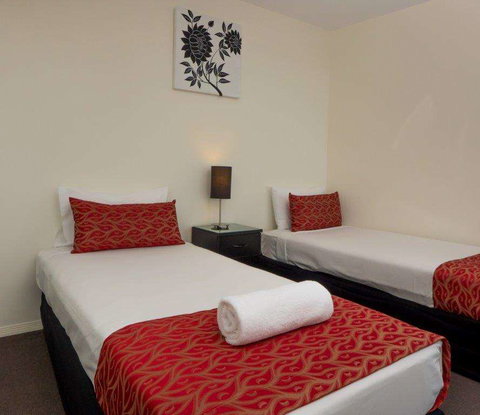 The Chermside Apartments - Great Ocean Road Tourism 11