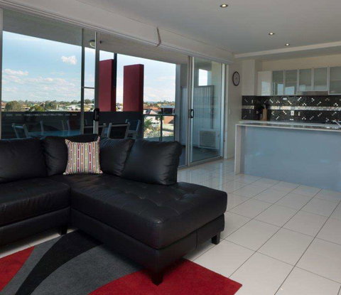 The Chermside Apartments - Great Ocean Road Tourism 16