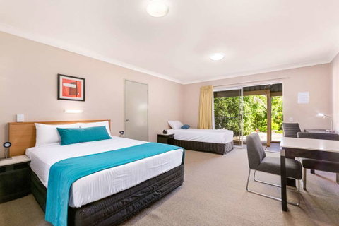 Comfort Inn North Brisbane - Great Ocean Road Tourism 5