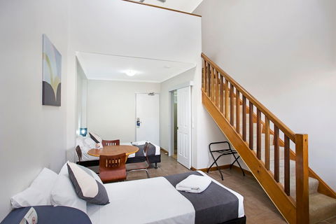 Econo Lodge City Palms Brisbane - Great Ocean Road Tourism 3