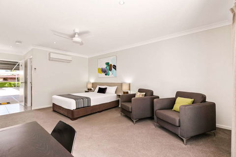 Econo Lodge Beachside - Great Ocean Road Tourism 14