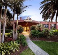 Nightcap at Seaford Hotel - Great Ocean Road Tourism