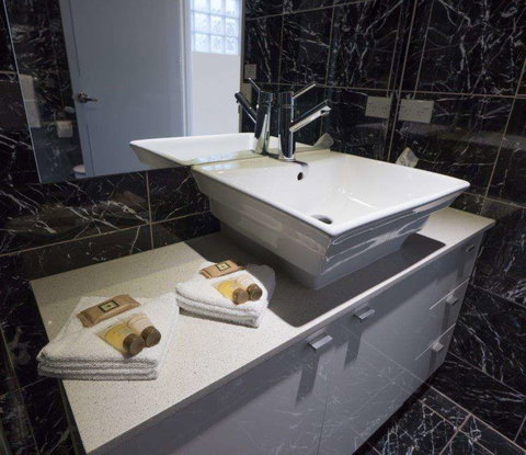 The Chermside Apartments - Great Ocean Road Tourism 2