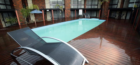 Warrnambool Central Court - Great Ocean Road Tourism 2