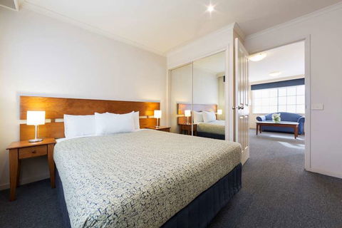 Canberra Parklands Central - Great Ocean Road Tourism 0