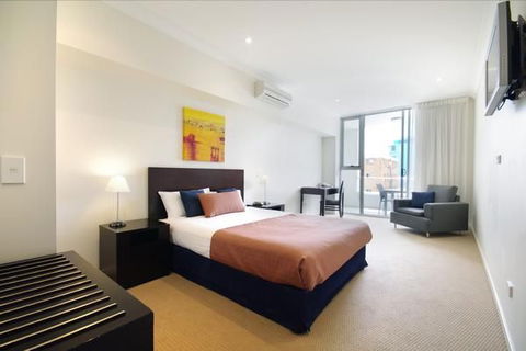 Macquarie Waters Boutique Apartment Htl - Great Ocean Road Tourism 2